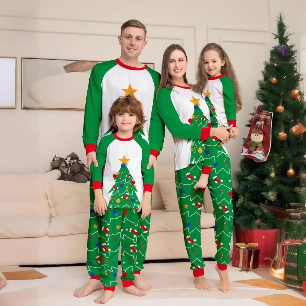 Kerstpyjama met lange mouwen,  - Family Tree Print recensie en prijs